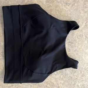 Lululemon black sports bra